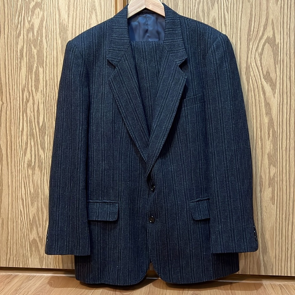 St. Lazare vintage Men’s dark gray with stripes wool pantsuit